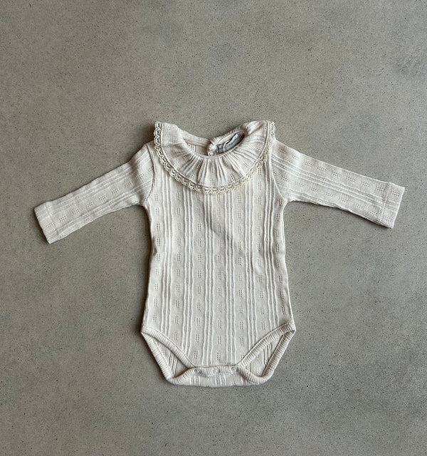 Bebe Collar Onesie Natural New Born/ Sample