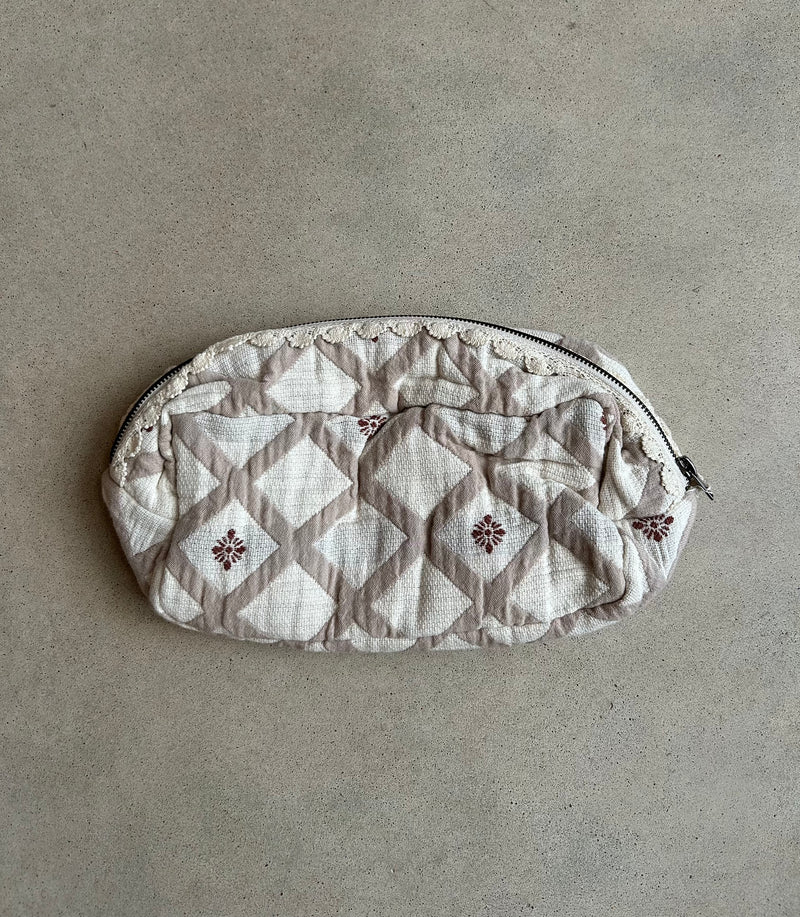 Joan Toiletry Bag Nostalgia One Size/ Sample